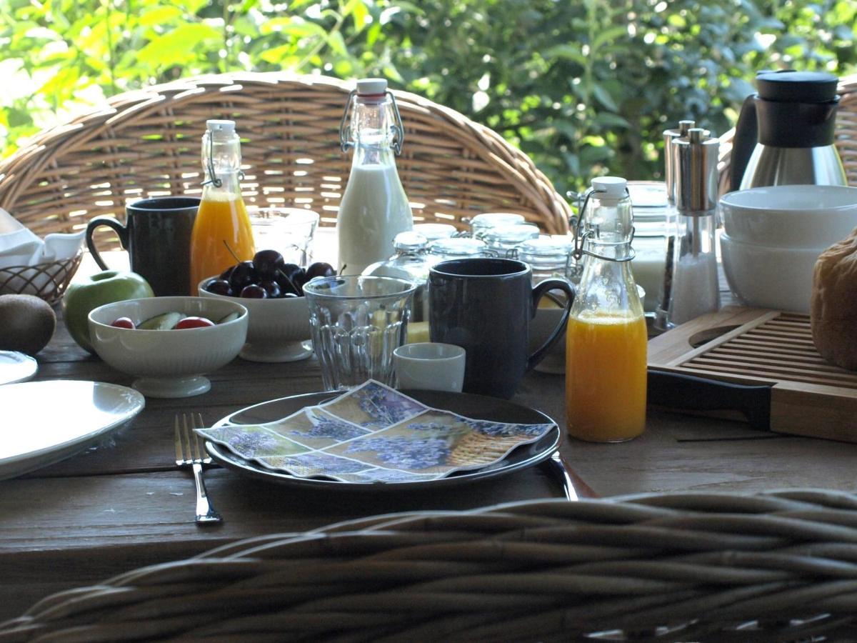 Bed&Breakfast De Schuur Inn Numansdorp Exterior foto