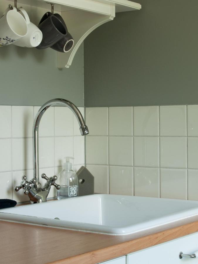 Bed&Breakfast De Schuur Inn Numansdorp Exterior foto